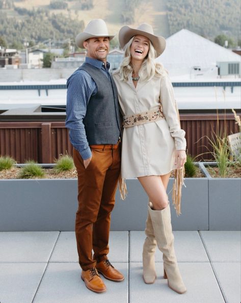 Texas Formal Wedding Attire, Country Formal Outfits Womens Fashion, Cowboy Cocktail Attire Wedding, Fall Country Wedding Guest Dress, Mountain Casual Wedding Guest Attire, Country Rehearsal Dinner Outfit, Country Wedding Guest Dresses, Mountain Chic Attire, Cocktail Cowboy Attire