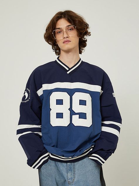 Block Core, Body Con Dress Outfit, Football Fashion, Island Fashion, Lettering Logo, Jersey Sweatshirt, Fashion Mood Board, Vintage Jerseys, Flight Jacket