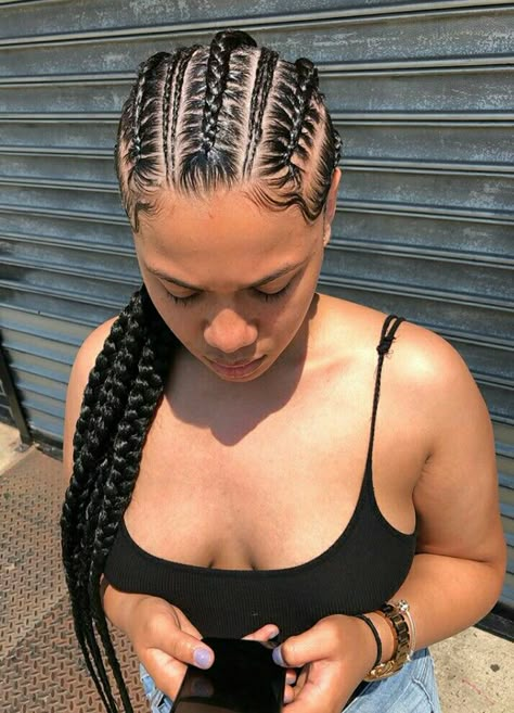 Cute Feed In Braids Styles With Bun, Braided Hairstyles Dominican, Feed In Braids With Curly Hair Bun, Easy Braids For Black Women, Dess Dior Braids With Designs, Cornbraids Hairstyles Black Women 2021, Boxer Braids, Afro Braids, Braided Hairstyles For Black Women Cornrows