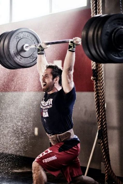 Morning Motivation (22 Photos) - Suburban Men Rich Froning, Crossfit Motivation, Cardio Workout At Home, Total Workout, Workout Muscle, Bodybuilding Workout, Strength Conditioning, Popsugar Fitness, Training Motivation