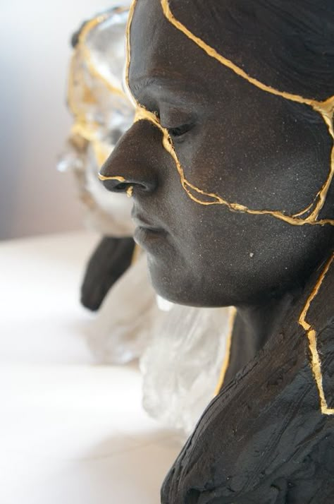 Kintsugi Head - BILLIE BOND Kintsugi Statue, Kintsugi Heart Art, Kintsugi Aesthetic, Japanese Art Kintsugi, Kintsugi Character, Black Kintsugi, Gold Sculpture, Kintsugi Art, Ancient Japanese Art