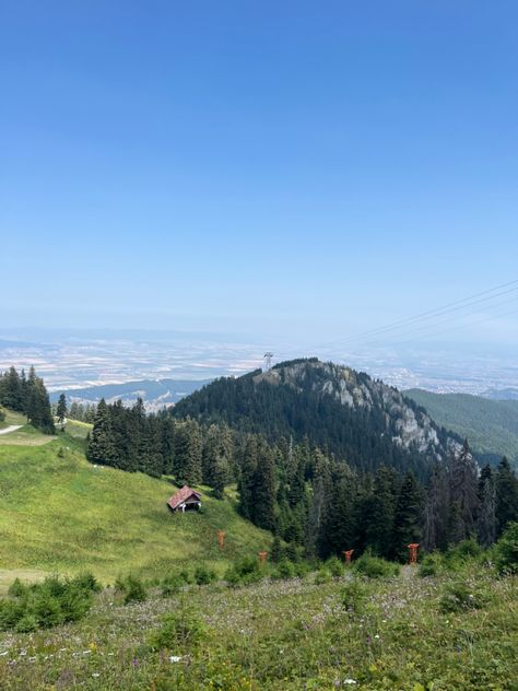 Poiana Brasov Brasov, Mount Rainier, Natural Landmarks, Travel, Quick Saves, Nature