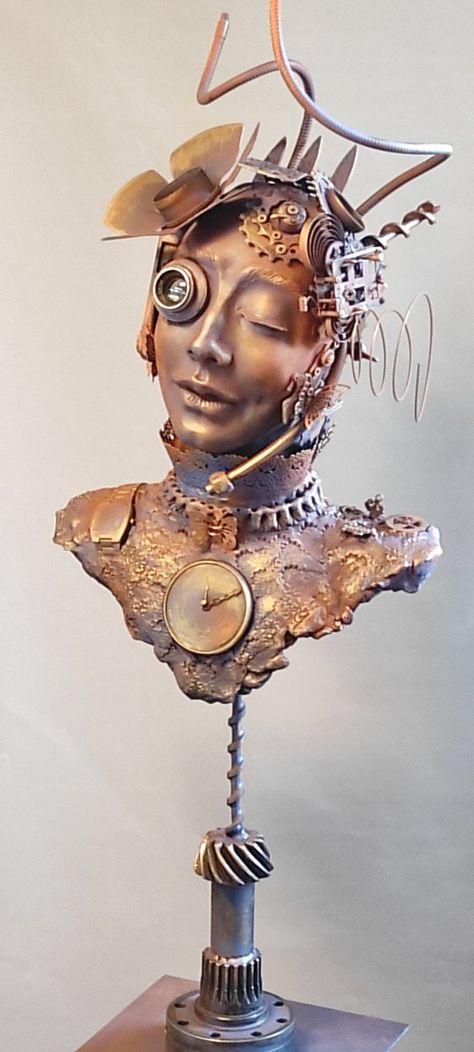 Clay Surrealism, Surrealism Sculpture, Steampunk Woman, Assemblage Art Dolls, Sculpture Techniques, Mannequin Art, Mixed Media Sculpture, Max Ernst, Rene Magritte