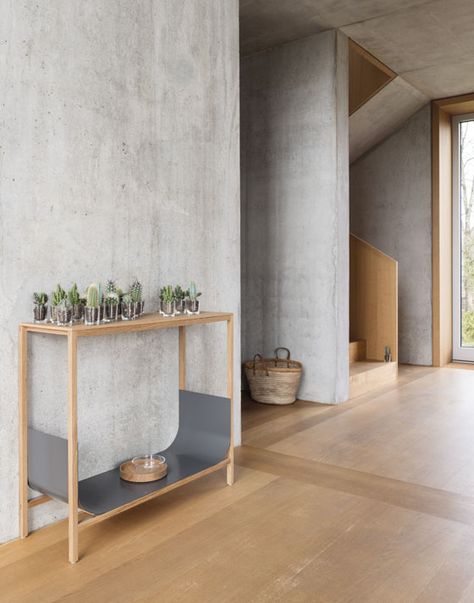 Concrete Walls Interior, Cement Interior, Concrete Interiors, Cement Walls, Concrete Walls, Cement Wall, Shelf Furniture, Concrete House, Wall Texture