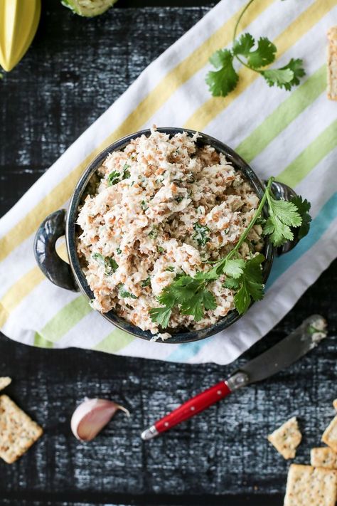 cilantro lime tuna salad - perfect for summer! Recipe Pasta Salad, Bulgur Wheat Recipes, Bulgur Recipes, Zucchini Patties, Bulgur Wheat, Bulgur Salad, Recipe Pasta, Wheat Recipes, Couscous Salat