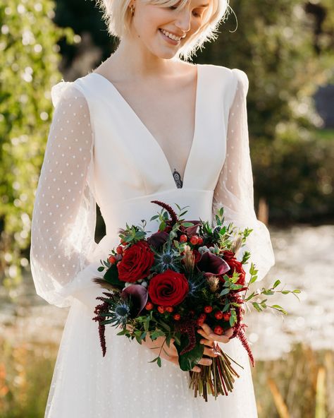 Ruby Allure ❤️🌹

The deep jewel tones in this bridal bouquet evoke a sense of moody romance perfect for weddings later in the year, or for anyone whose looking for an alternative look for their wedding.

#appleyardlondon #appleyardweddings #englishweddings #londonflorist #weddingflorist #bridetobe #weddingflowers #weddinginspiration Deep Jewel Tones, Winter Wedding Bouquet, English Wedding, Small Bouquet, Wedding Flower, Wedding Florist, Jewel Tones, The Deep, Winter Wedding