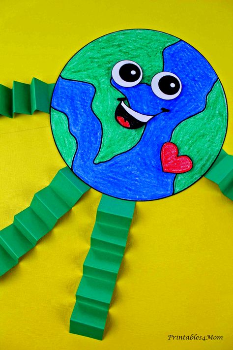 Earth Day Printables, Earth Activities, Clean Up Day, Earth Day Projects, Earth Craft, Craft Work For Kids, Hanging Craft Ideas, Earth Day Crafts, Hanging Craft