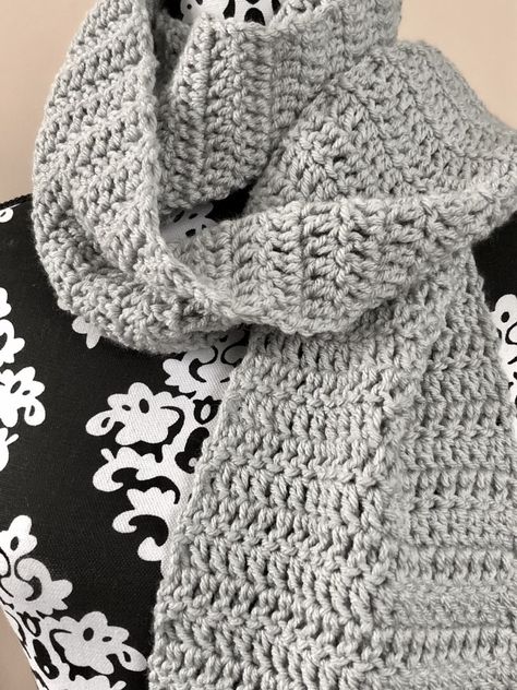 Easy Double Crochet Scarf Double Crochet Scarf Pattern, Double Crochet Scarf, Crochet Scarf Pattern Free Easy, Crochet Womens Scarf, Crochet Kids Scarf, Crochet Scarf For Beginners, Chunky Crochet Scarf, Simple Scarf Crochet Pattern, Crochet Scarf Easy