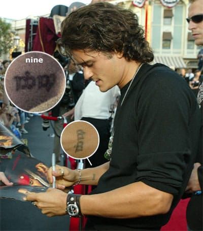 The Matching Tattoos Of 'the Lord Of The Rings' Cast Orlando Bloom Tattoo, Lord Of The Rings Cast, Elvish Tattoo, Bloom Tattoo, Lotr Tattoo, Lotr Cast, Lord Of The Rings Tattoo, Ring Tattoos, Fellowship Of The Ring