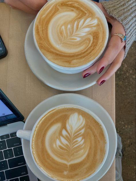 #coffee #coffeeshop #aesthetic #coffeeaesthetic Coffee Dates, Coffee Date, Cappuccino, Ceramic Pottery, Coffee Shop, Dates, Ceramics, Coffee