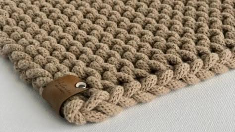 Macrame Cord Trivet | Summer Knitting - Palmeri Arts & Crafts Rope Trivet Pattern, Macrame Cord Trivet, Trivet Knitting Pattern, Crochet Rope Trivet Pattern, Crochet Using Macrame Cord, Knitted Rope Trivet Pattern, Knitted Trivet Patterns, Macrame Pot Holder Hot Pads, Chunky Knit Trivet Pattern