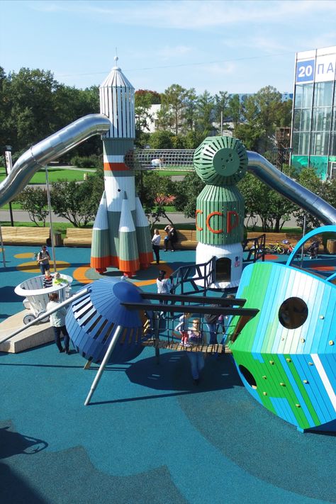 Space Rocket Playground, MONSTRUM Spaceship Playground, Space Playground, Lego Station, Kid Playground, Playground Landscaping, Theatre Inspiration, Outdoor Play Spaces, Outer Planets, Science Themes