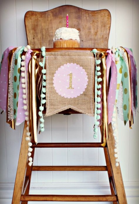 High chair decor High Chair Decorations, Pink Gold Birthday, Birthday Highchair, Party Fotos, High Chairs, Wild One Birthday, Turning One, High Chair Banner, 1st Birthdays