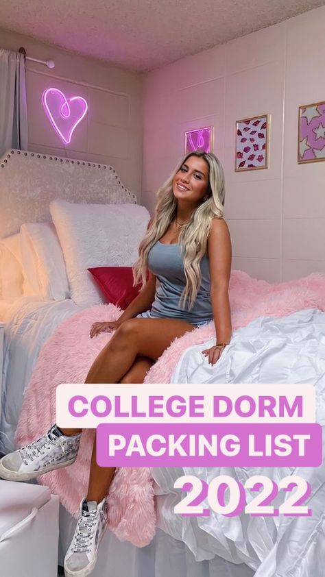 College Clothing Essentials, College Dorm Packing List, Dorm Packing List, Dorm Room List, College Dorm List, College Dorm Hacks, Dorm List, Dorm Wishlist, Dorm Packing