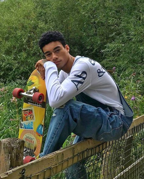 Poc Men, Reece King, Skater Boys, رعب نفسي, Skater Boy, 3 Boys, Book People, Skateboard Art, Kitesurfing