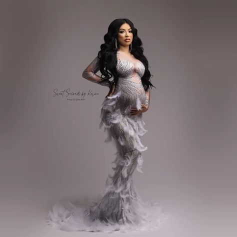 Maternity Gowns For Photoshoot, Gender Reveal Dress, Maternity Photography Dress, Maternity Evening, Maternity Dresses Photography, Dresses For Pregnant Women, Photography Dress, Feather Skirt, Maternity Dresses For Photoshoot