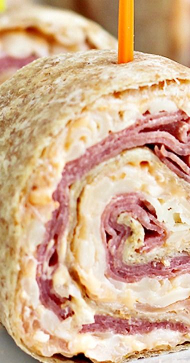 Reuben Tortilla Pinwheels Rueben Roll Ups, Rueben Pinwheels, Reuben Pinwheel Appetizers, Ruben Wraps, Ruben Pinwheels, Reuben Pinwheels, Roll Ups Tortilla Pinwheels, Pinwheels Recipes, Tortilla Pinwheels Recipe