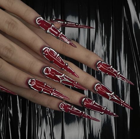 Villain Nails Aesthetic, Demonic Nails Acrylic, Goth Red Nails Acrylic, Stilleto Alt Nails, Alt Stilettos Nails, Pointy Acrylic Nails, Goth Airbrush Nails, Nail Polish Crafts, Horror Nails