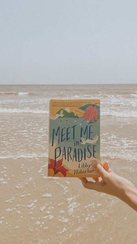 Summer Love Books, Books To Read On The Beach, Beach Romance Books, Cute Book Aesthetic, Books To Read In Summer, Cute Romance Books, Books For The Beach, Summer Book Aesthetic, Summer Book Recommendations