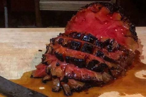 Watermelon Ham, Smoked Picnic Ham Recipes, Smoked Whole Cabbage In Smoker, Smoked Watermelon, Smoked Fruits In Smoker, Pineapple Ribs Smoker, Smoked Recipes, Grilled Recipes, Smoked Meat