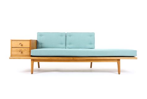 Mid Century Modern Seating, Oak Sofa, Unique Furniture Design, Retro Interior Design, Simple Sofa, Furniture Gallery, Mid Century Modern Interiors, Mid Century Sofa, Nothing New