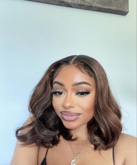 Brown Hair Black Women, Natural Beat, Hair Black Women, Honey Brown Hair, Hair Laid, Face Card, Favorite Hairstyles, Hair Inspiration Color, Baddie Hairstyles