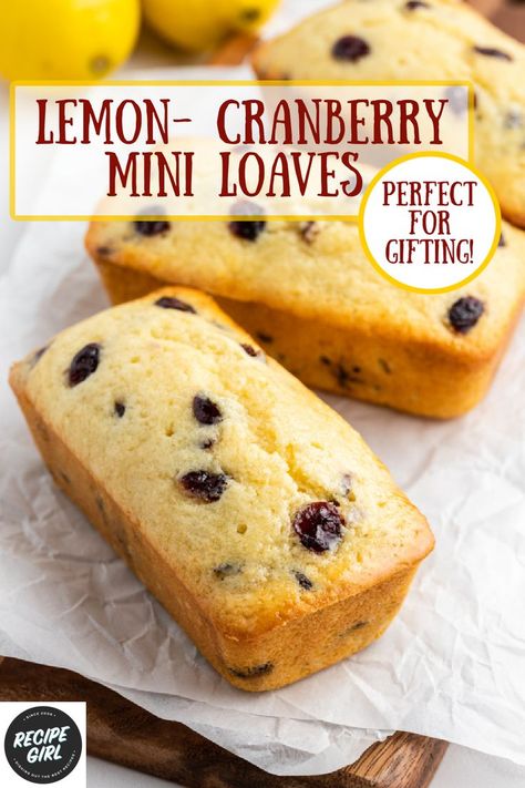 This recipe for Lemon Cranberry Mini Loaves turns out a delicious lemony bread studded with dried cranberries. Photographs included. Cranberry Mini Loaves, Lemon Cranberry Muffins, Dried Cranberries Recipes, Mini Bread Loaves, Loaf Bread Recipe, Lemon Cranberry, Mini Loaf Cakes, Banana Bread Loaf, Mini Loaves