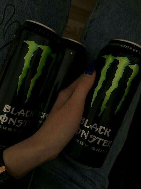 t/n es una chica que tiene depresión desde los 5 años , pero conoce a… #fanfic # Fanfic # amreading # books # wattpad Monster Energy Girls, Monster Crafts, Monster Energy Drink, Dark Grunge, Architecture Tattoo, Grunge Photography, Energy Drink, Monster Can, Indie Kids