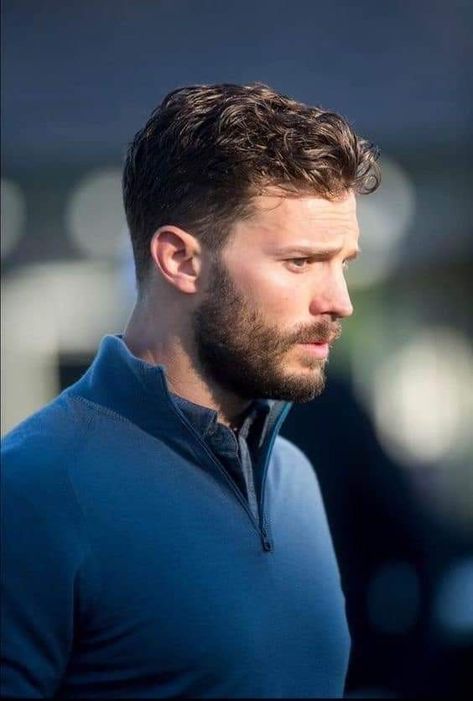 Mens Hairstyles Crewcut, Jamie Dornan Hairstyle, Jamie Dornan Haircut, Men’s Hair Styles Curly, Jamie Dornan Hair, Men's Curly Haircut, Man Instagram Ideas, Mens Medium Haircuts, Jamie Dornan Beard