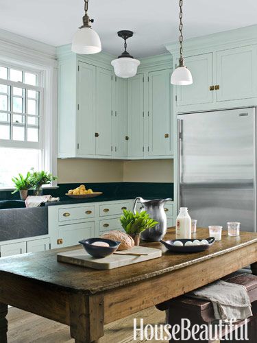 Farmhouse table as kitchen island Homey Kitchen, Mint Green Kitchen, Farrow Bal, Shaker Style Cabinets, Farmhouse Kitchen Cabinets, Farmhouse Kitchen Design, Kitchen Paint Colors, Classic Kitchen, Best Kitchen Designs