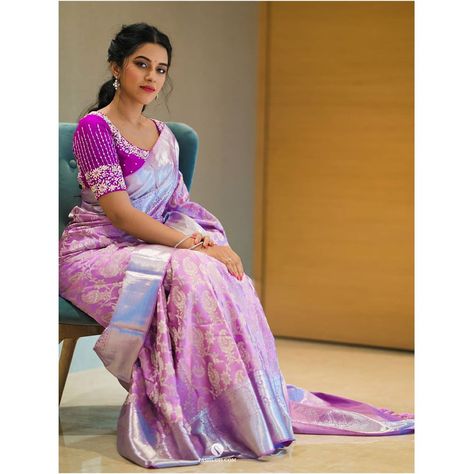 Banarsi Sari, Lavender Saree, South Indian Silk Saree, Pattu Saree Blouse Designs, Baby Shoot, Wedding Blouse Designs, Indian Silk Sarees, Silk Saree Blouse Designs, Trendy Blouse