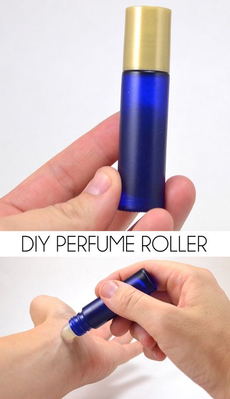 It's so easy to make your own DIY perfume rollers with essential oils! Diy Essential Oil Perfume, Diy Beauty Products, Perfume Roller, Diy Essentials, Diy Perfume, Oil Perfume, Pamper Yourself, Homemade Soap, Diy Essential Oils