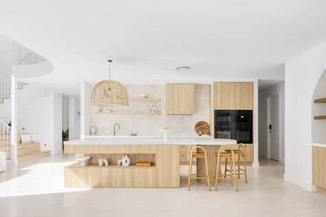 Casablanca Brookwater, Three Birds Renovations Kitchen, Gold Tapware, Mediterranean Inspired Home, Modern Mediterranean Home, White Bungalow, Mediterranean Interior Design, Engineered Timber Flooring, Pic Pic