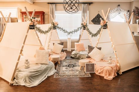 Glamping Slumber Party, Slumber Party Tents, Slumber Tent Party Ideas, Boho Glamping, Birthday Party Tent Ideas Decoration, Happy Camper Party, Slumber Party Tent Ideas, Sleepover Tents Diy Slumber Parties, Tent Sleepover Ideas