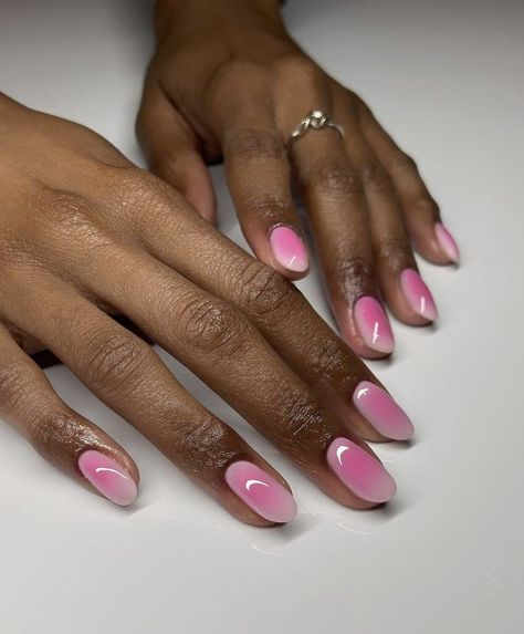 Ongles Bling Bling, Biab Nails, August Nails, Natural Nail Designs, Natural Nail Art, Manicure Nail Designs, Simple Gel Nails, Pearl Nails, Sparkly Nails