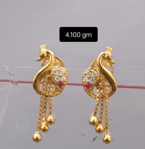 Gold Peacock Earrings, Ear Rings Gold Indian Daily Wear, Gold Earrings Studs Simple, Chain Tops, Cute Promise Rings, Temple Jewellery Earrings, Bangle Design, Simple Gold Earrings, Gold Bracelet Simple