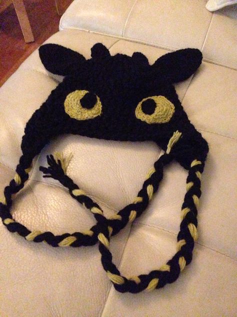 Toothless Crochet Hat, Crochet Toothless, Toothless Httyd, Dragon Crochet, Crochet Hood, Toothless Dragon, Crochet Inspo, Toothless, Httyd