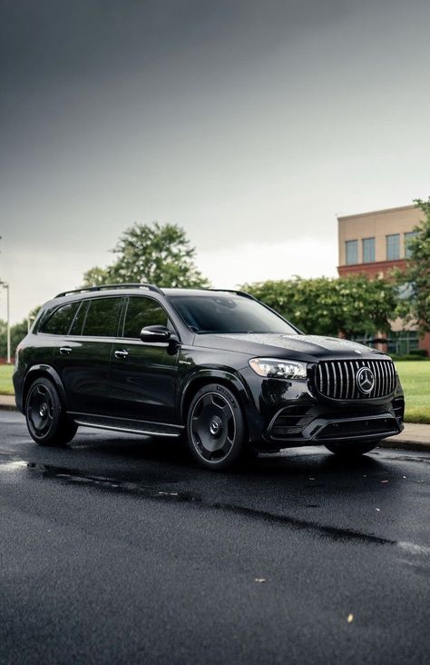 GLS63 AMG Amg Gls 63, Mercedes Benz Gle Coupe, Mercedes Benz Suv, Benz Suv, New Mercedes Amg, Suv 4x4, Dark Landscape, Product Placement, Mercedes Maybach