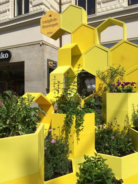 Bee Connected - the importance of bees in urban areas | White Arkitekter Urban Spaces Design, To Be Understood, Urban Design Concept, Pocket Park, Temporary Structures, Hotel Plan, Double Meaning, Bee Garden, Street Furniture