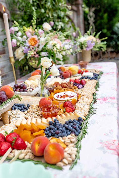 Tips for Hosting a Garden Party - LoChandler.com Summer Garden Party Recipes, Garden Dinner Party Menu Food, Botanical Tea Party, Summer Birthday Food Ideas Backyard Parties, Garden Party 80th Birthday, English Garden Party Ideas, Garden Party For Adults, Easy Garden Party Food, Garden Tea Party Food Ideas