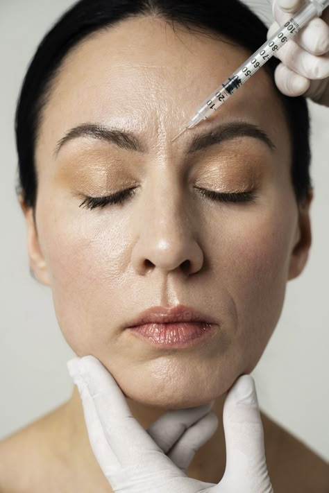 How can CPD in aesthetics elevate your career? Learn how advancing your professional skills can make a difference. #AestheticEducation #CareerGrowth #CPDCourses Face Injections, Vein Removal, Botox Face, Laser Teeth Whitening, Skin Aesthetics, Professional Skills, Laser Tattoo, Laser Tattoo Removal, Laser Skin