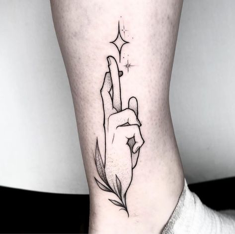 Gojo Saturo Tattoo, Subtle Anime Tattoo Ideas, Small Jjk Tattoo Ideas, Simple Tattoos Anime, Jjk Gojo Tattoo, Saturo Gojo Tattoo Ideas, Gojo Tattoo Ideas, Gojo Eyes Tattoo, Subtle Jujutsu Kaisen Tattoo