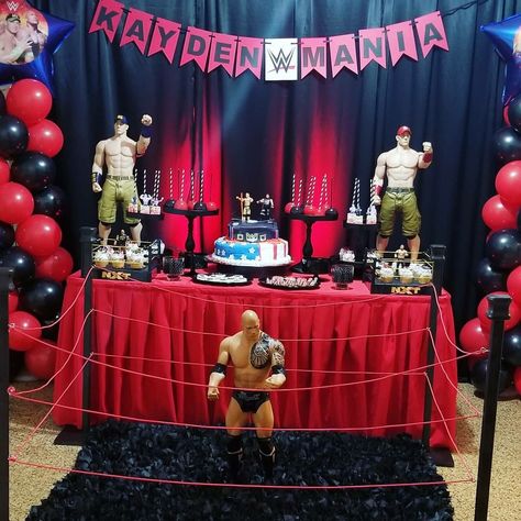 Wresting Birthday Party, Wwe Party Decorations, Wwe Bday Party Ideas, Wwe Themed Birthday Party, Wwe Birthday Party Ideas, Wwe Birthday Party Ideas Decoration, Lucha Libre Birthday Party Ideas, Wwe Birthday Party Ideas Decoration Diy, Luchador Birthday Party