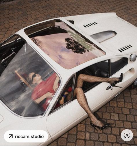 Tiktok Workout, Workout Wallpaper, Car Editorial, Classic Car Photoshoot, Usa Tattoo, Shoes Fashion Photography, Creative Fashion Photography, Beautiful Photoshoot Ideas, Picture Painting