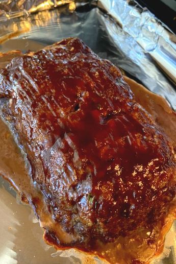 THE BEST ONE POUND MEATLOAF RECIPE Meatloaf One Pound Ground Beef, Ground Beef And Sausage Meatloaf, Southern Meatloaf Recipes, One Pound Meatloaf, Rotel Meatloaf, One Pound Meatloaf Recipe, Meatloaf Cook Time, Sausage Meatloaf, Southern Meatloaf