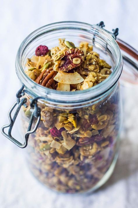 Vegan Gluten-Free Granola Recipe | Feasting At Home Homemade Maple Granola, Maple Granola Recipe, Vegan Granola Recipe, Easy Granola Recipe, Maple Granola, Easy Homemade Granola, Homemade Granola Healthy, Granola Recipe Healthy, Protein Granola