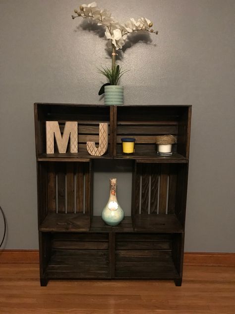 Crate Corner Shelves, Ideas For Wooden Crates, Wood Crate Ideas, Wood Side Table Diy, Crate Wall, Wood Crate Shelves, Wooden Crate Shelves, Crate Shelf, Crate Crafts