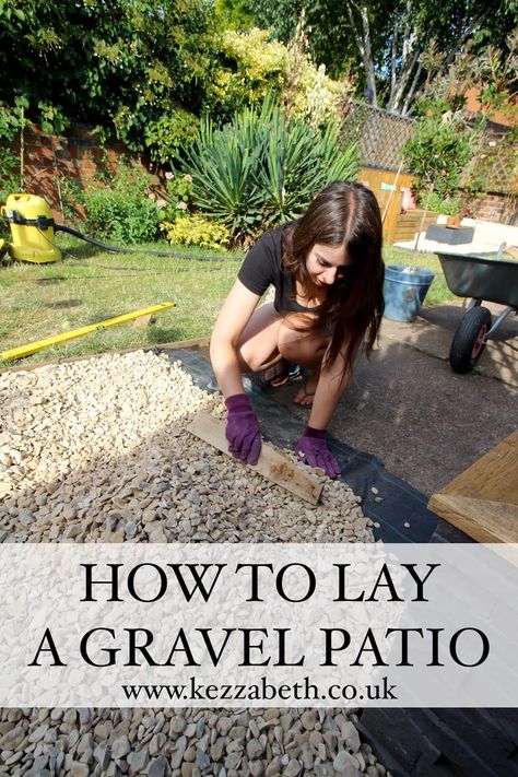 How to Lay a Gravel Patio DIY Gravel Patio Diy, Laying A Patio, Diy Garden Landscaping, Patio Kits, Diy Garden Patio, Gravel Landscaping, Gravel Patio, Gravel Garden, Backyard Diy