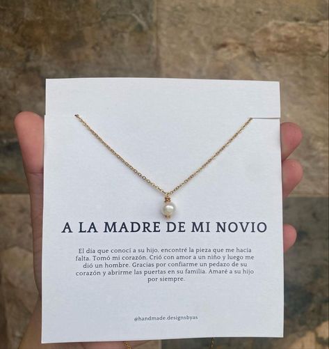 Suegra Gift Ideas, Padrinos Proposal Spanish Wedding, Regalos Para Novias Ideas, Ideas Regalo Novio, Ideas Regalos Novios, Boyfriend Personalized Gifts, Bf Gifts, Cute Couple Gifts