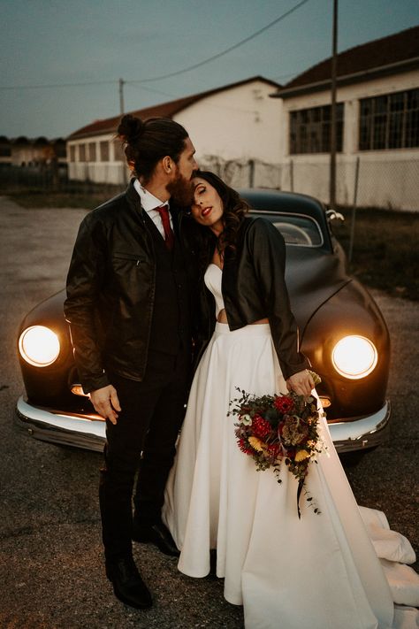 Wedding Aesthetics, Rock Wedding, Wedding Plan, Italy Wedding, Alternative Rock, Wedding Pics, Pre Wedding, Wedding Planning, Wedding Photographer